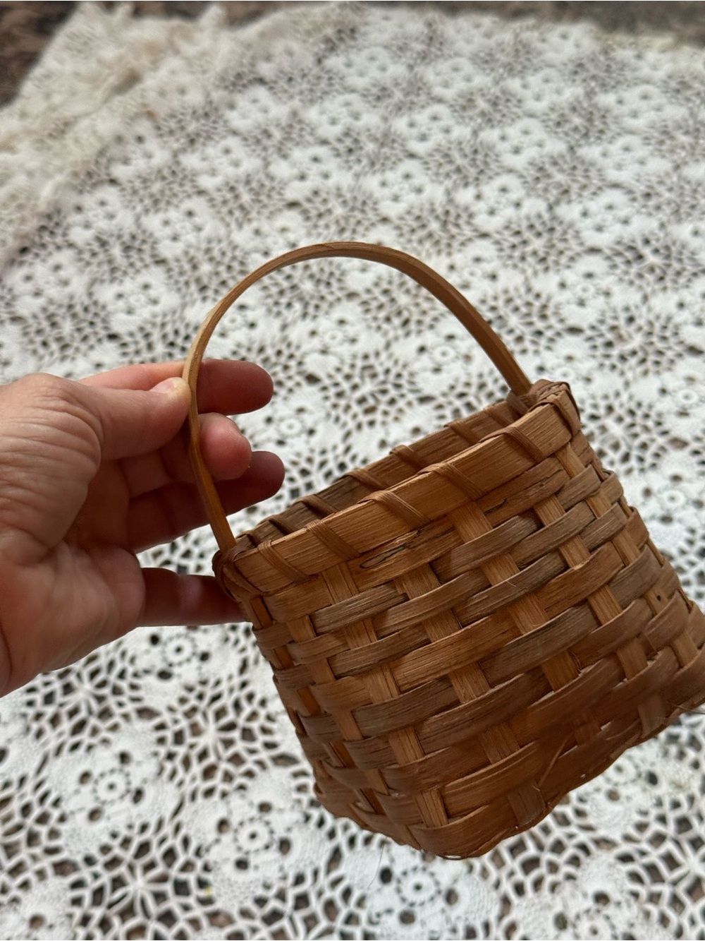 Vintage Mini Woven Splint Basket with Handle Primitive Country Decor